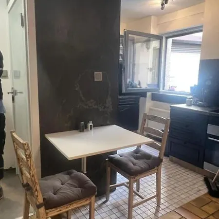 Gemuetliche Eg-fewo Im Haus Zur Vulkaneifel In アパート *