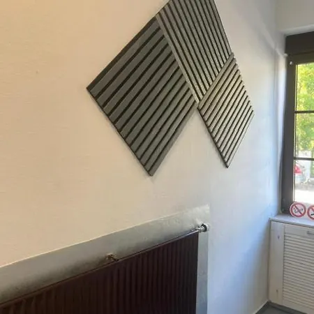 Gemuetliche Eg-fewo Im Haus Zur Vulkaneifel In アパート *